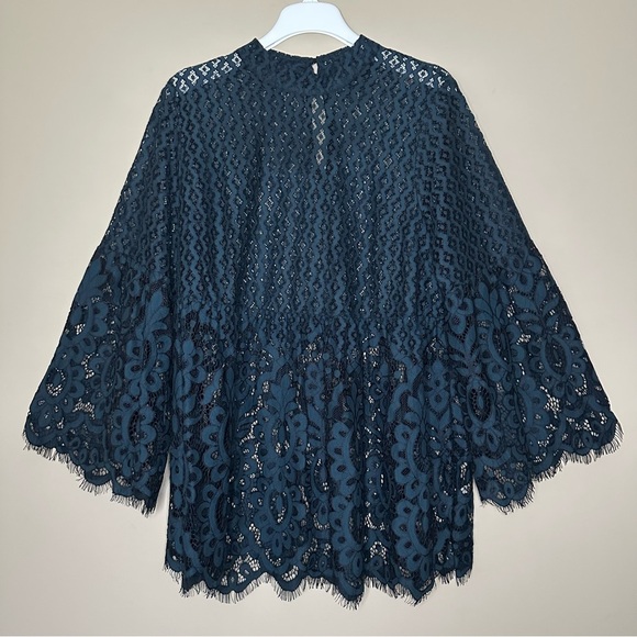 Lane Bryant Babydoll Tunic Top Women 16 Blue Lace Bell Sleeve Cottagecore Fairy - Picture 4 of 13
